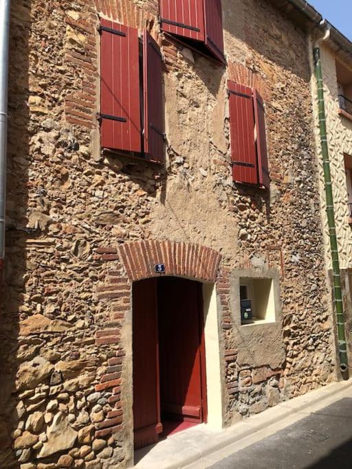Chez Voltaire Maison Typique Et Son Patio Au Coeur De Thuir Exterior foto